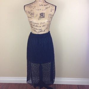 NWT! Zara long lace skirt